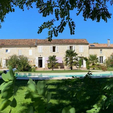 مبيت وإفطار Lesparre-Médoc Domaine Du Papillon المظهر الخارجي الصورة