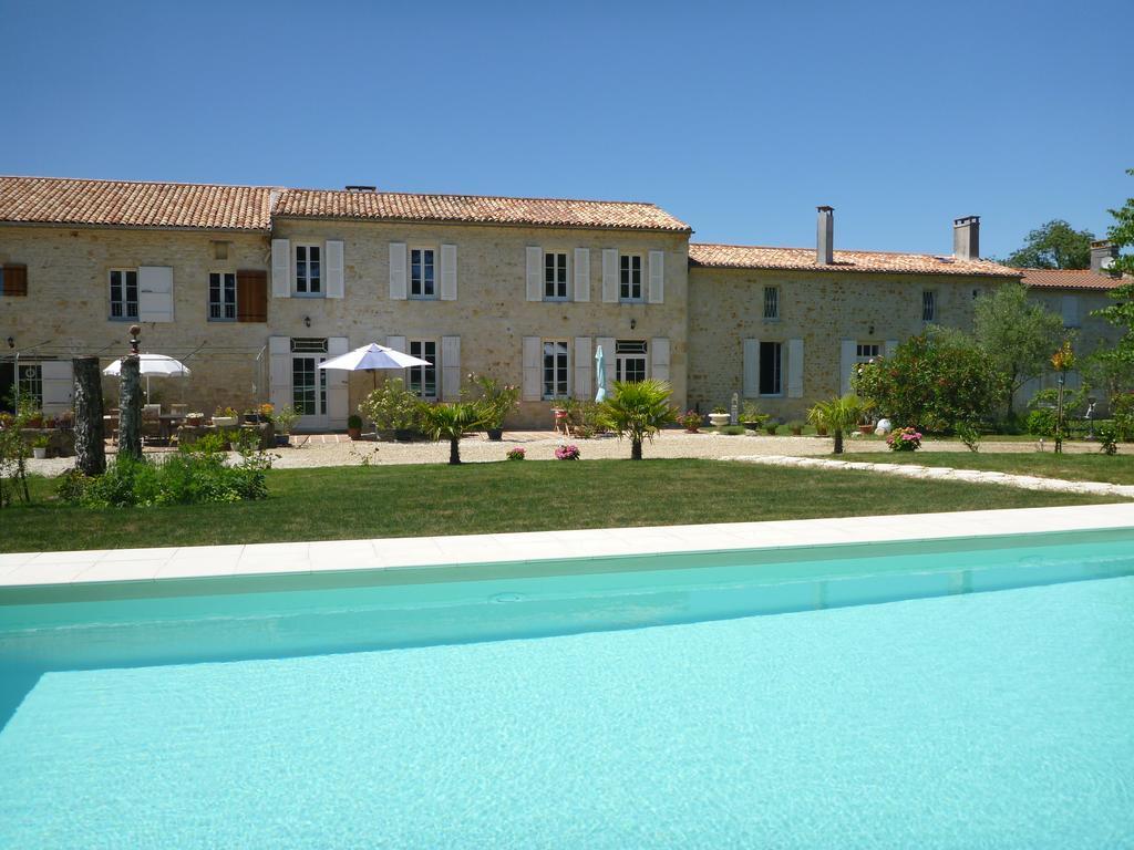 مبيت وإفطار Lesparre-Médoc Domaine Du Papillon المظهر الخارجي الصورة